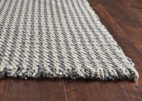 Image of 5 x 8 Wool Ivory or Grey Area Rug