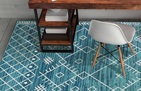 Image of 94" X 130" Ocean Blue Polypropelene Rug