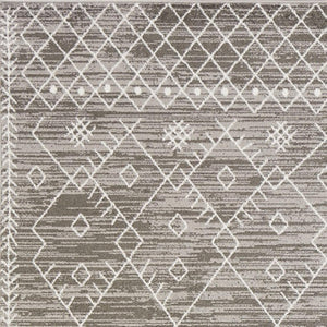 94" X 130" Grey Polypropelene Rug