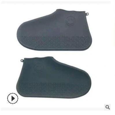 Image of * Reusable Non-Slip Waterproof Shoe Covers for Outdoor Use