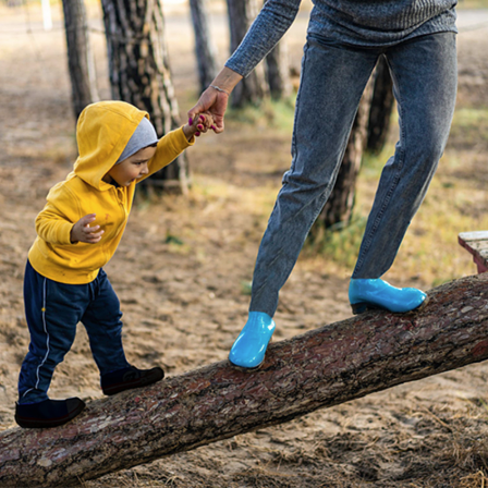 Image of * Reusable Non-Slip Waterproof Shoe Covers for Outdoor Use